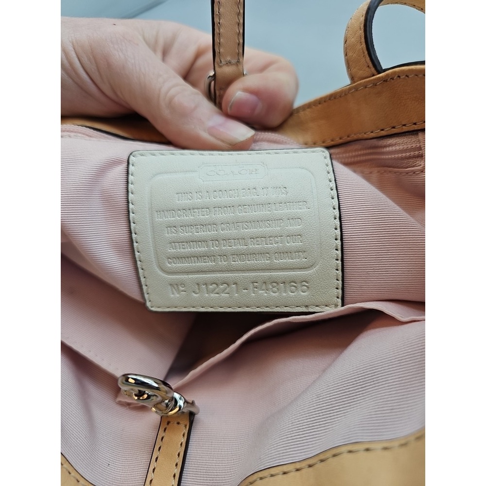 Coach Bag Peyton Embossed Patent Leather Tote Pastel Yellow Y2K Style Shoulder - Picture 6 of 7